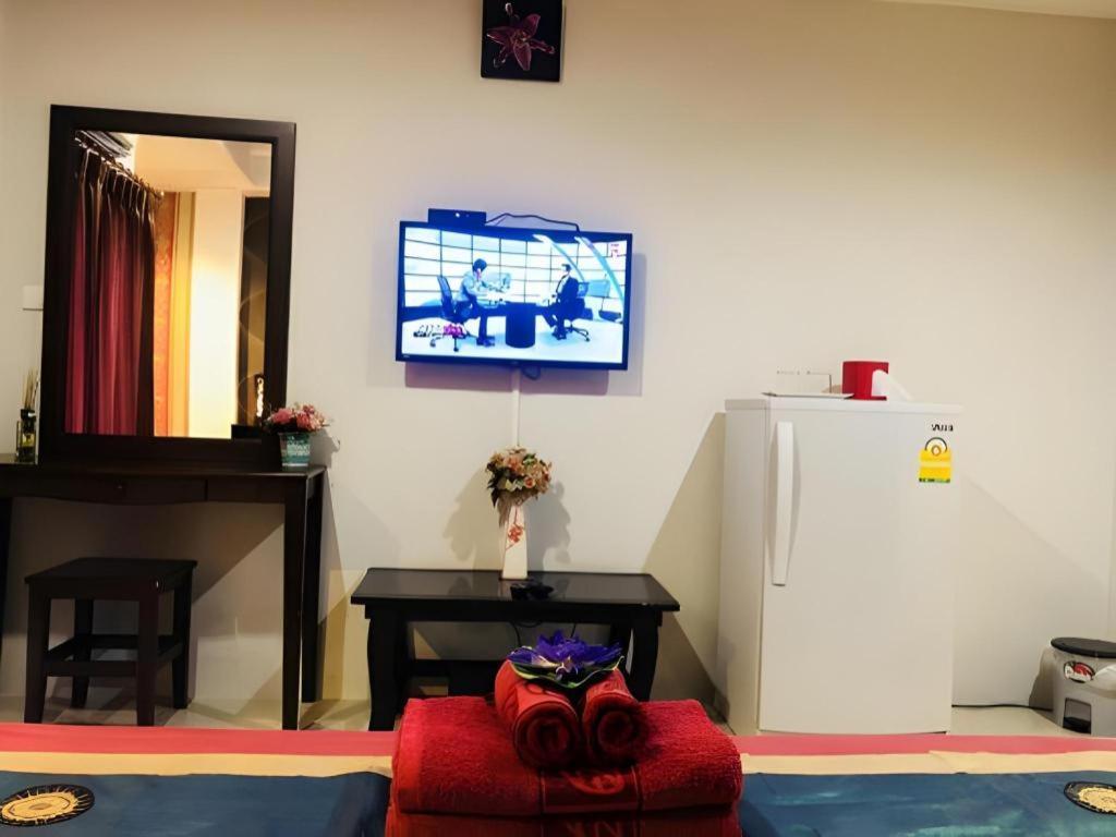 Tontalay Hotel Bangsaen Extérieur photo