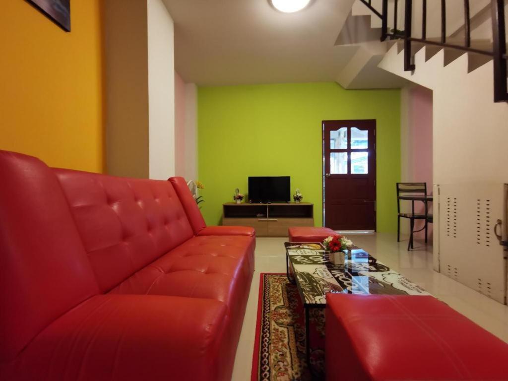 Tontalay Hotel Bangsaen Extérieur photo