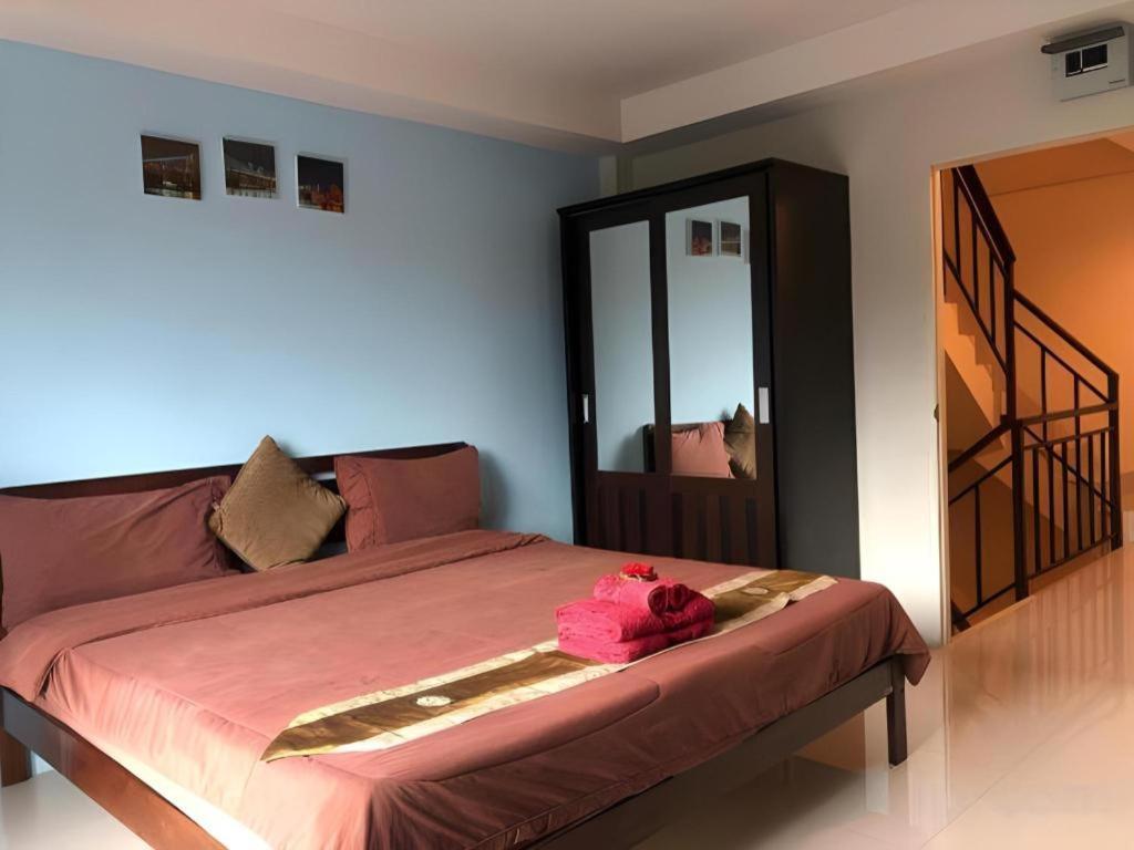 Tontalay Hotel Bangsaen Extérieur photo